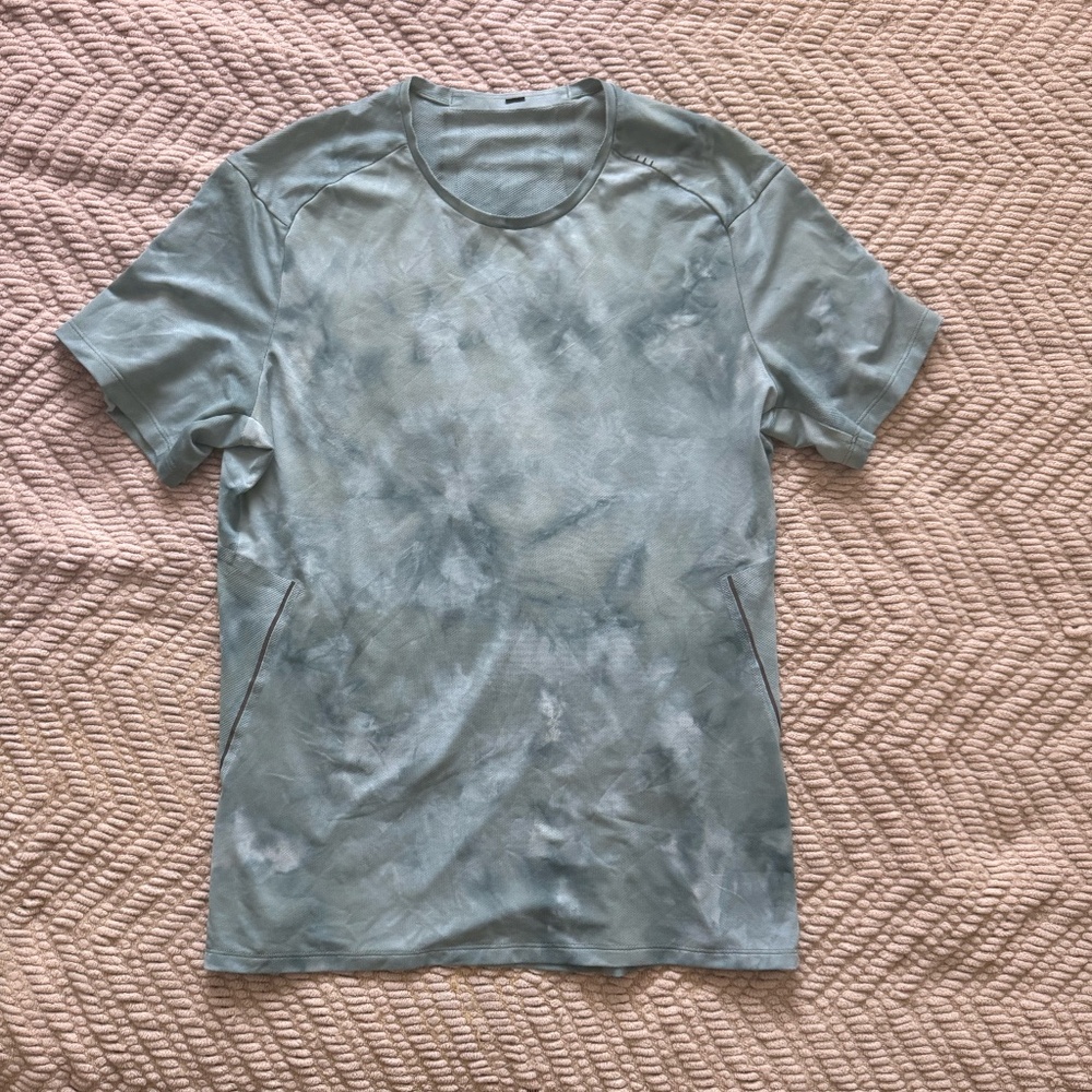Mens Lululemon Shirt